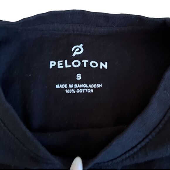 Peloton Reach 100 Classic Short Sleeve T-shirt - Picture 6 of 10